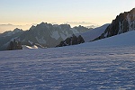 Se tournant vers l'Aiguille Verte