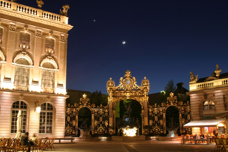 La porte des toiles (place Stanislas, Nancy)