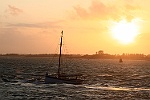 Dpart en mer houleux